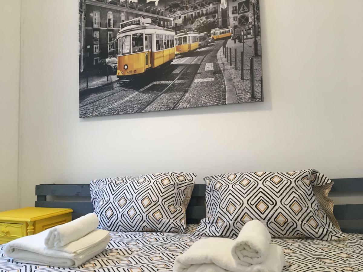 Love Inn Bairro Alto Lizbona Zewnętrze zdjęcie